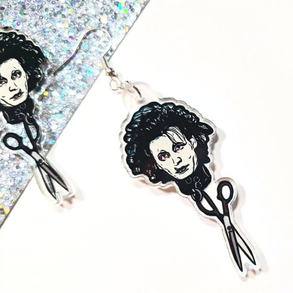 Johnny Depp as Edward Scissorhands Acrylic Earrings - Picture 4 of 4